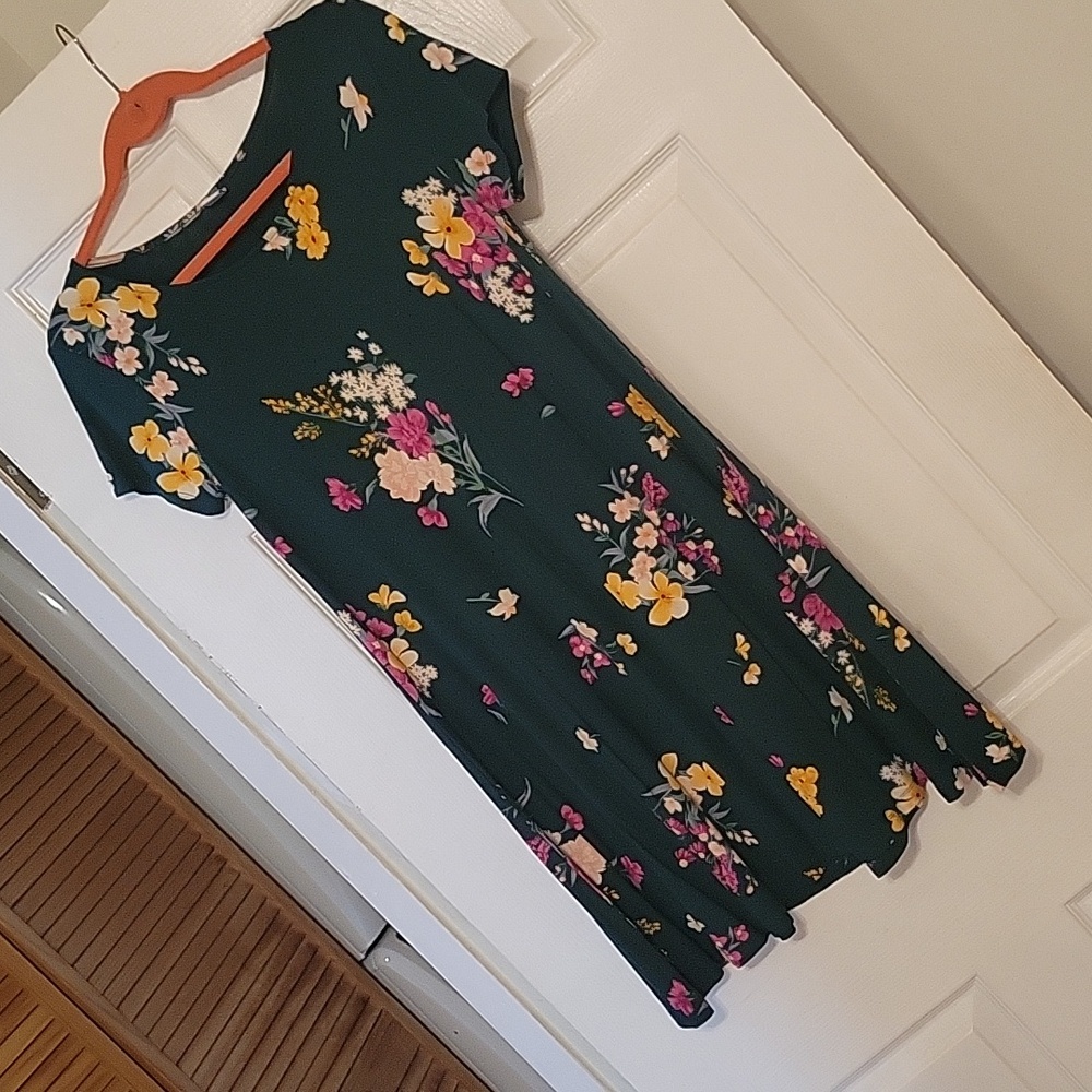 OLD NAVY Floral Print Knit Dress